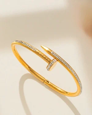 Full Diamond Nail Bracelet 18K Gold Plated Bangle (Gold) 25.00 new