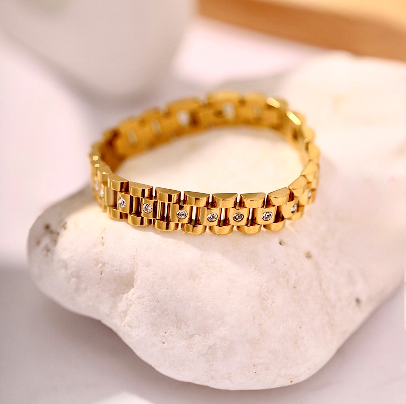 A watch style Zircon bracelet  45 6